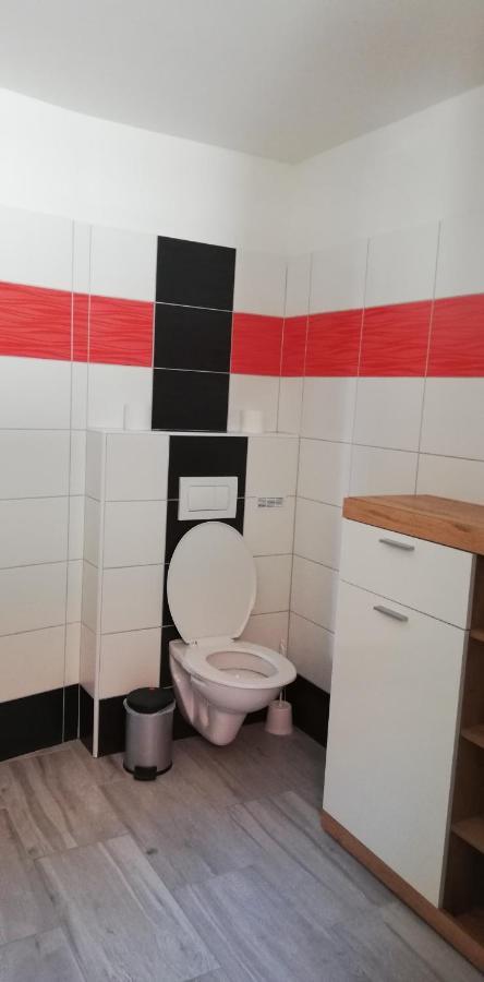 Penzion Kravin Bosilec Exteriör bild